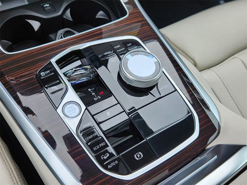 New 2026 BMW X5 xDrive40i image 18