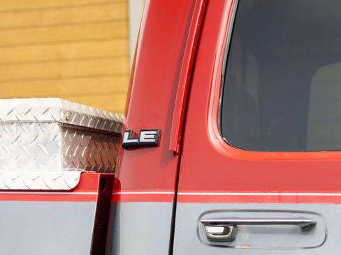 Used 1991 Dodge D/W Truck 250 image 34