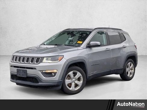 Used 2020 Jeep Compass Latitude w/ Premium Lighting Group image 1