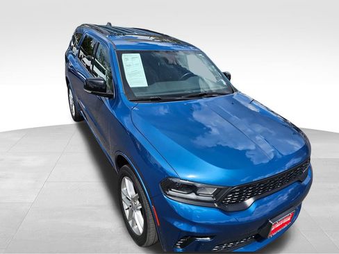 Used 2025 Dodge Durango GT AWD/4WD image 2