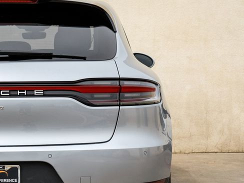 Used 2020 Porsche Macan AWD/4WD image 62