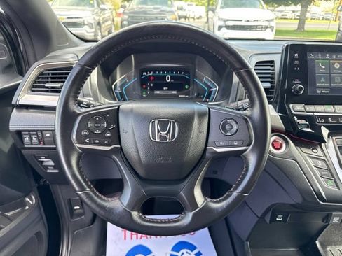 Used 2023 Honda Odyssey Sport image 18