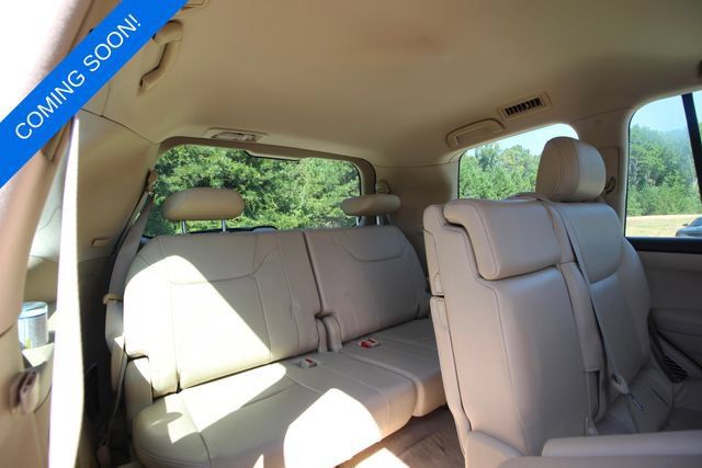 Used 2008 Lexus LX 570 4WD w/ Technology Pkg image 6