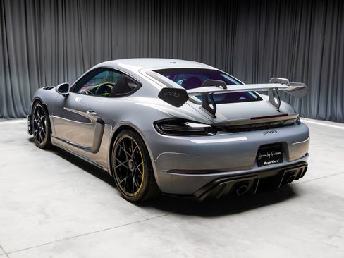 Used 2024 Porsche 718 Cayman GT4 RS w/ Accent Package Logos RWD image 30