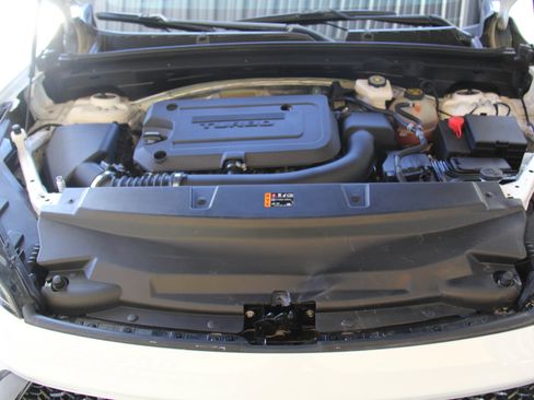 Used 2024 Buick Envision Sport Touring image 32