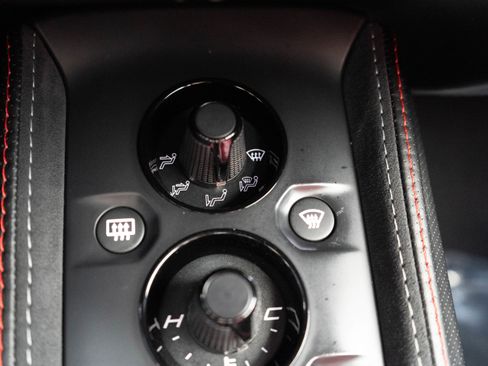 Used 2020 Lotus Evora image 21