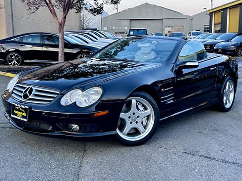 Used 2006 Mercedes-Benz SL 55 AMG 5.5L AMG image 1