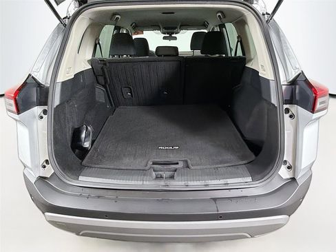 Used 2023 Nissan Rogue SV AWD/4WD image 24