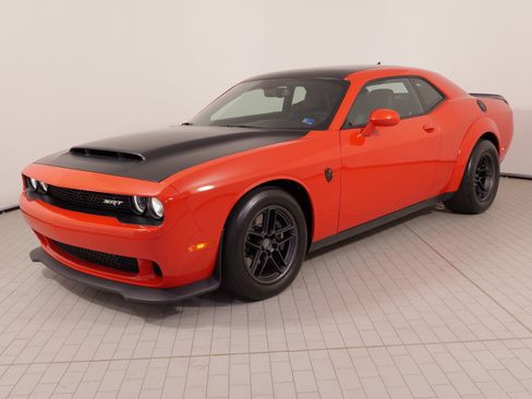 Used 2023 Dodge Challenger SRT Hellcat Redeye RWD image 3