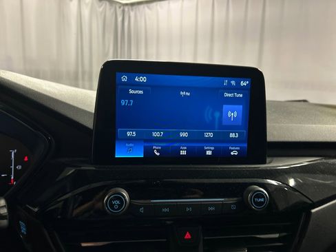 Used 2025 Ford Escape ST-Line AWD/4WD image 16