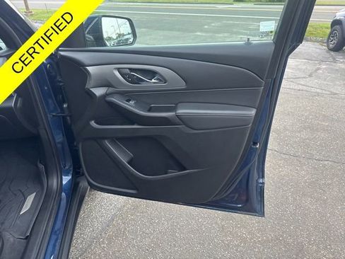 Used 2023 Chevrolet Traverse LT w/ LPO, Floor Liner Package AWD/4WD image 29