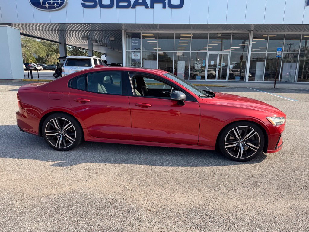 Used 2019 Volvo S60 T6 R-Design AWD/4WD image 2