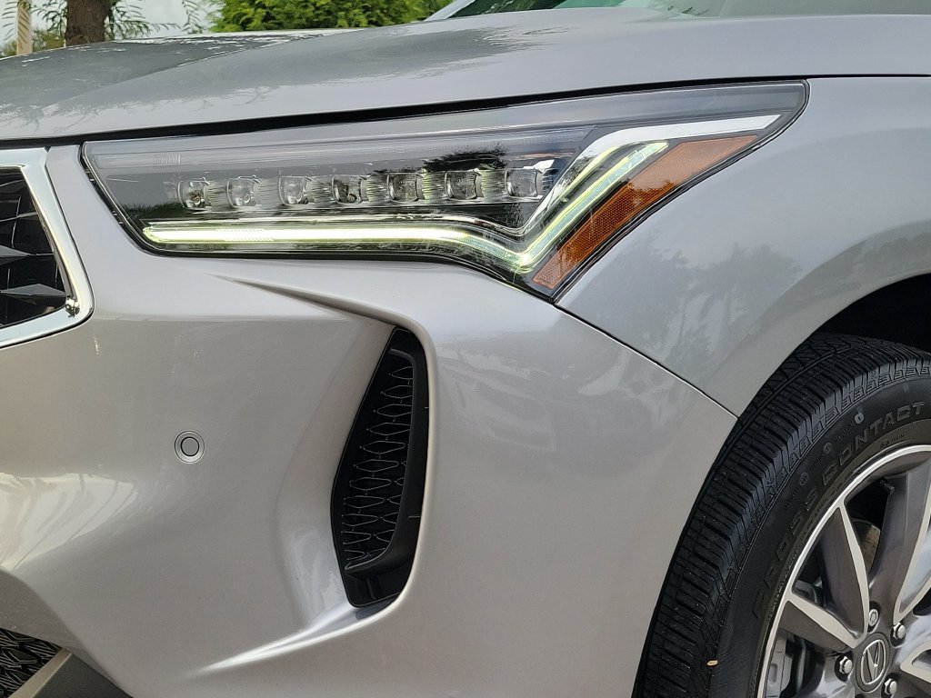 Certified 2023 Acura RDX w/ Technology Package AWD/4WD image 9