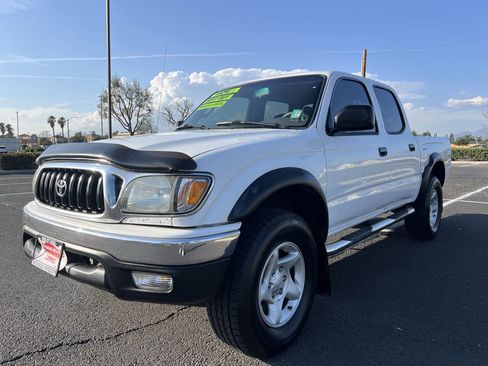 Used 2003 Toyota Tacoma PreRunner image 10