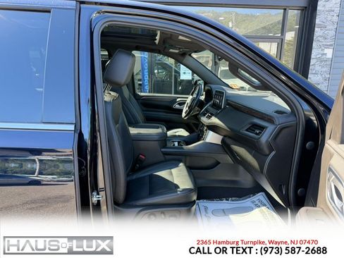 Used 2021 Chevrolet Suburban LT AWD/4WD image 19