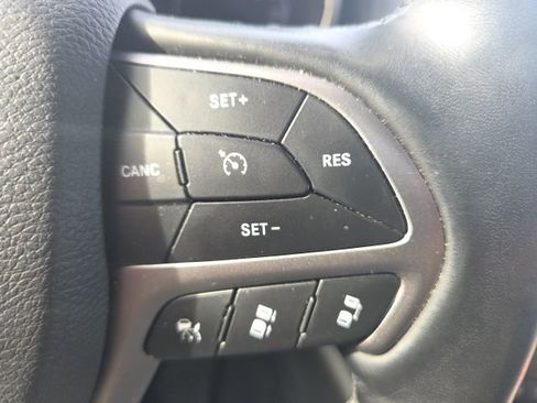 Used 2020 Jeep Grand Cherokee High Altitude image 42