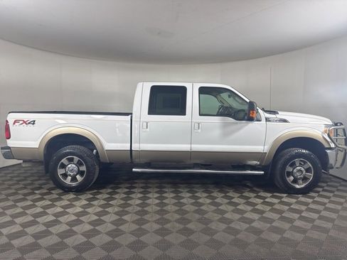 Used 2012 Ford F250 Lariat w/ Lariat Interior Pkg image 2