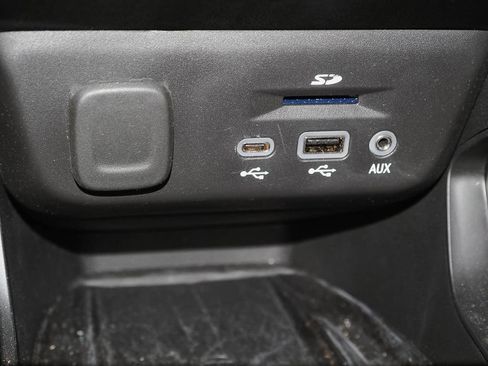 Certified 2023 Chevrolet TrailBlazer ACTIV w/ Sun and Liftgate Package image 15