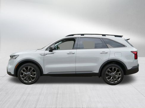 Certified 2023 Kia Sorento X-Line EX AWD/4WD image 4
