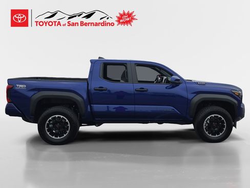 New 2025 Toyota Tacoma TRD Off-Road image 6