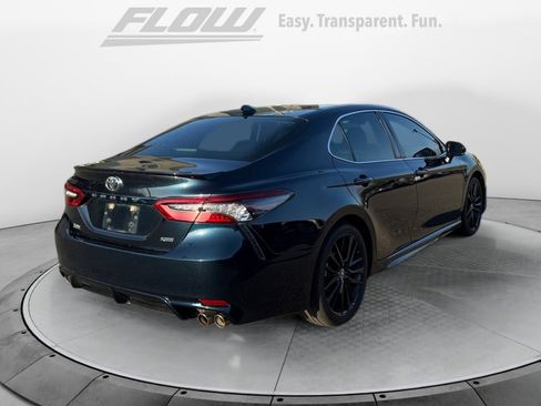 Used 2021 Toyota Camry XSE image 7