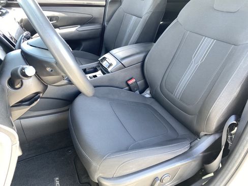 Certified 2023 Hyundai Tucson SEL AWD/4WD image 15