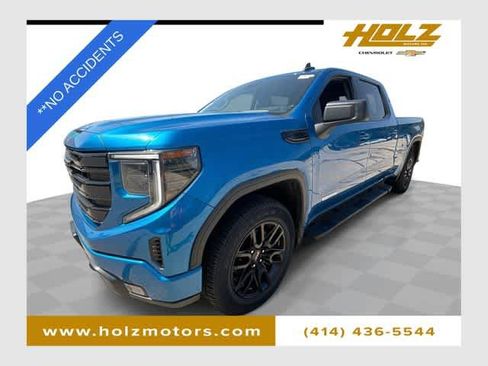 Certified 2022 GMC Sierra 1500 Elevation w/ LPO, Elevation Black Package AWD/4WD image 1