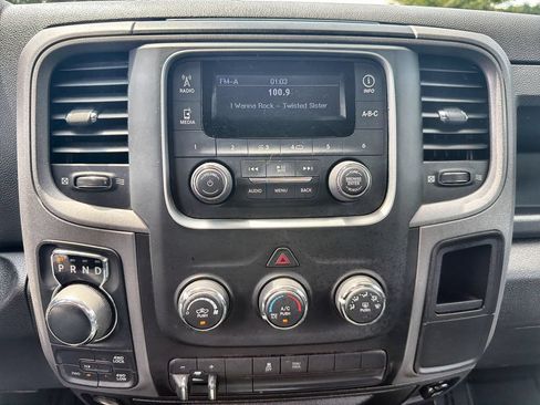 Used 2014 RAM 1500 Tradesman w/ Power & Remote Entry Group AWD/4WD image 12