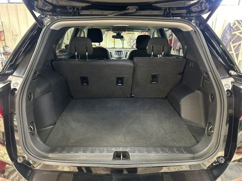 Used 2020 Chevrolet Equinox LT AWD/4WD image 27