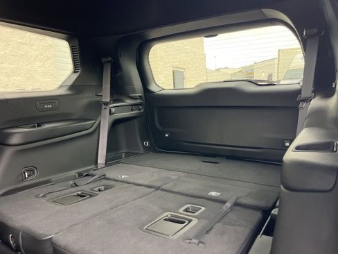 New 2025 Jeep Grand Cherokee L Limited w/ Trailer Tow Package image 27