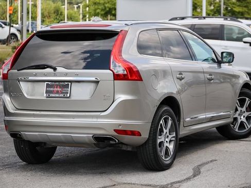 Used 2015 Volvo XC60 T6 Platinum AWD/4WD image 39