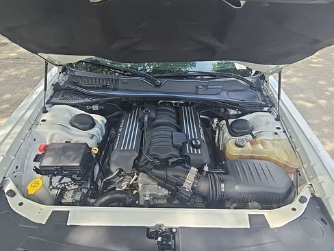 Used 2016 Dodge Challenger SRT w/ Technology Group RWD image 39