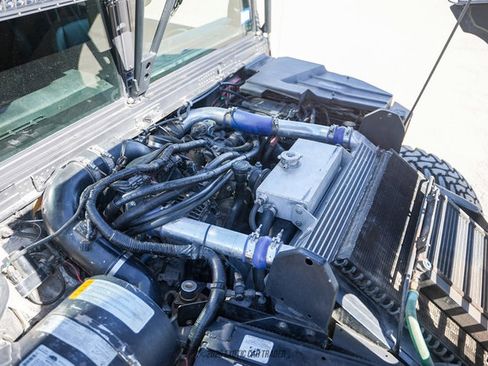 Used 2006 HUMMER H1 4-Door Wagon image 14