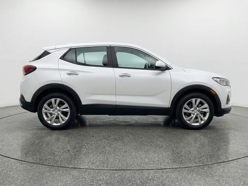 Used 2025 Buick Encore GX Preferred FWD image 11