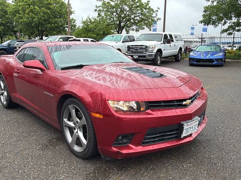 Used 2014 Chevrolet Camaro SS RWD image 3
