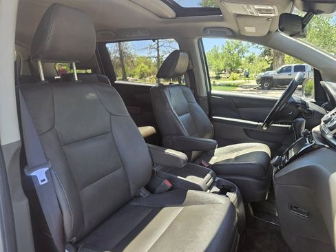 Used 2015 Honda Odyssey EX-L image 52