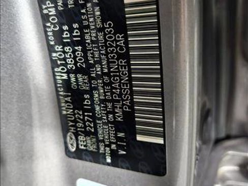 Used 2022 Hyundai Elantra Limited image 25