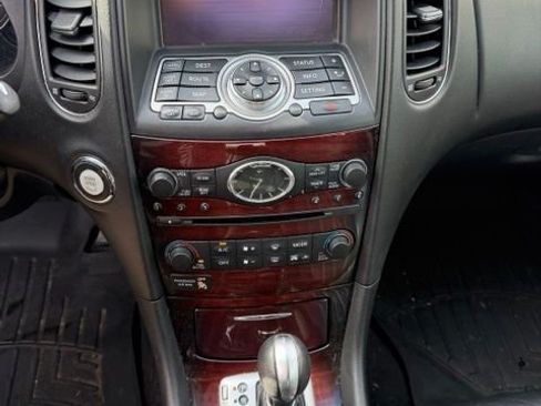 Used 2016 INFINITI QX50 AWD w/ Technology Package image 10