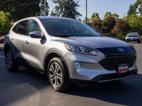 Used 2022 Ford Escape SEL image 5