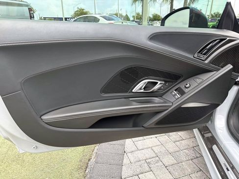 Used 2018 Audi R8 V10 plus AWD/4WD image 16