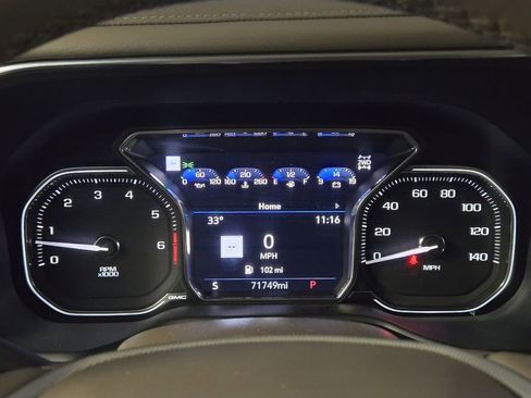 Used 2021 GMC Yukon Denali image 9