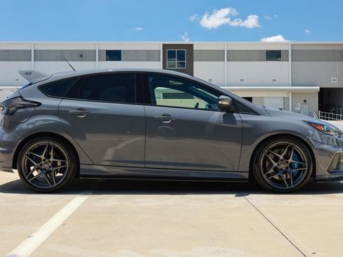 Used 2016 Ford Focus RS AWD/4WD image 16