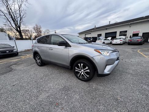 Used 2018 Toyota RAV4 LE w/ All Weather Liner Package image 6