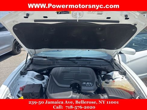 Used 2022 Dodge Charger SXT image 40