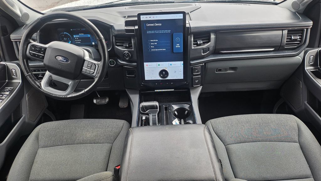 Used 2024 Ford F150 Lightning Flash AWD/4WD image 5