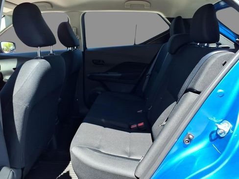 Used 2024 Nissan Kicks S FWD image 5