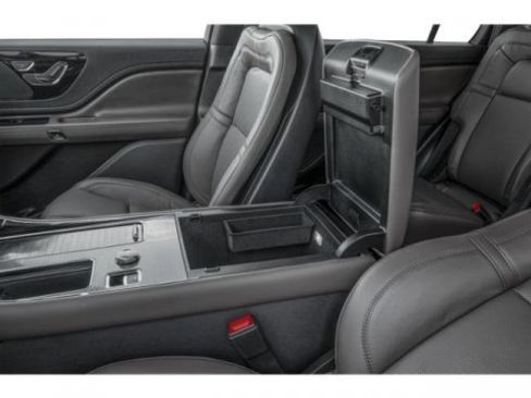 New 2026 Lincoln Aviator Reserve AWD/4WD image 16