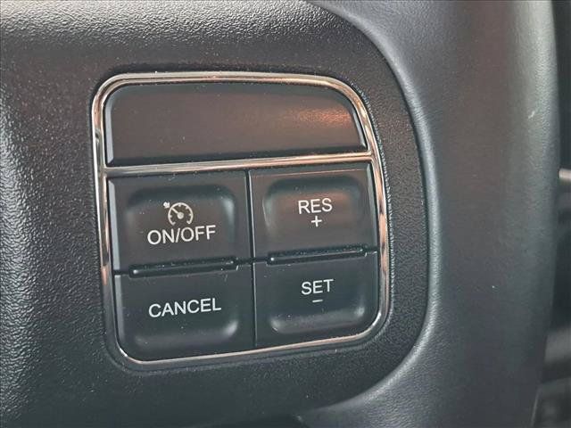 Used 2014 Jeep Wrangler Unlimited Rubicon w/ Connectivity Group AWD/4WD image 14