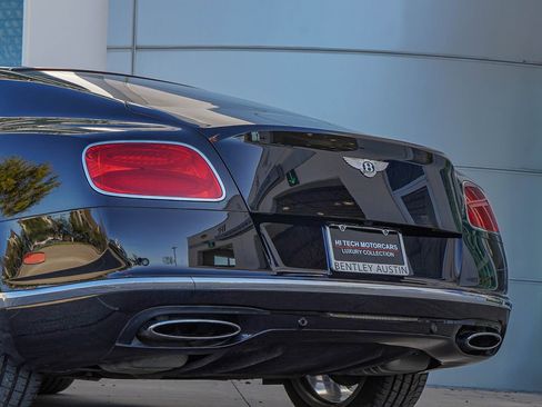 Used 2016 Bentley Continental GT image 14