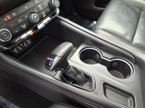 Used 2023 Dodge Durango GT image 15